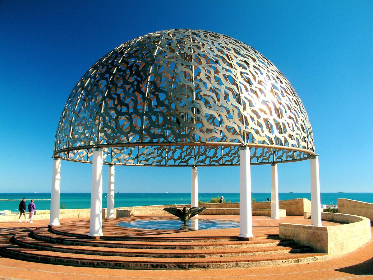 Geraldton Holiday Unit With Free Streaming Exterior photo